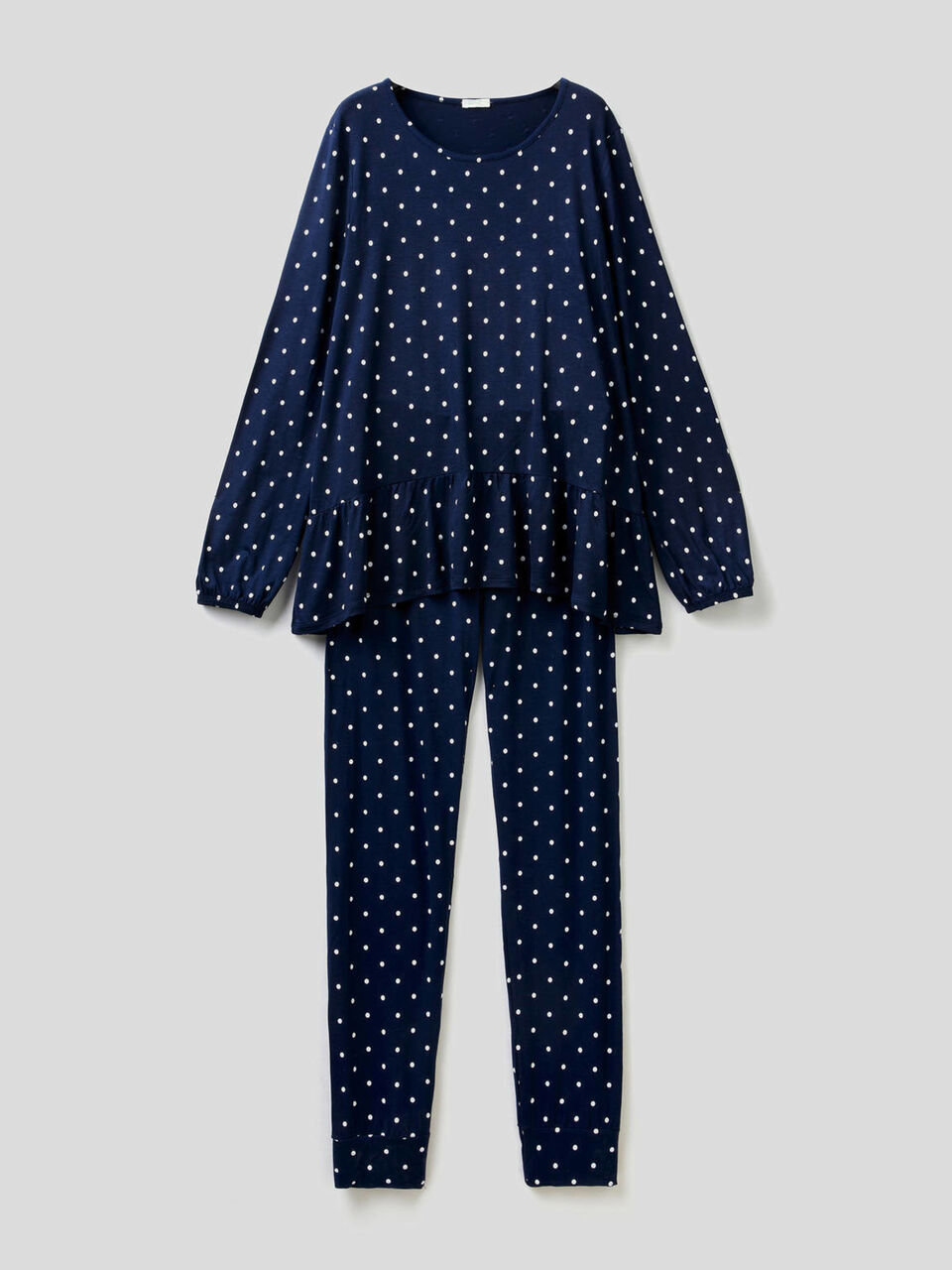 Pijama de viscosa elástica estampado image number 1