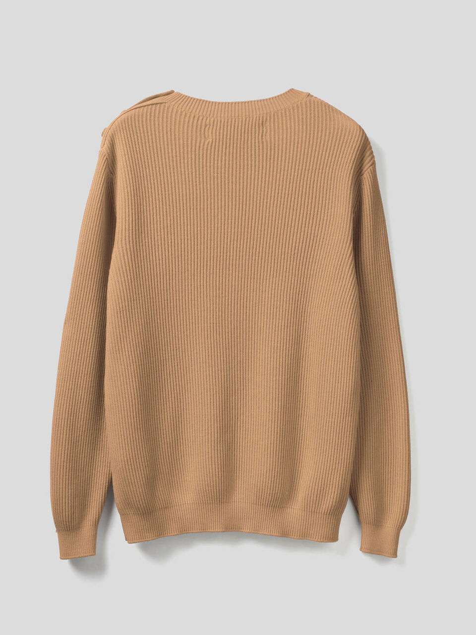 Jersey con botones en el hombro image number null