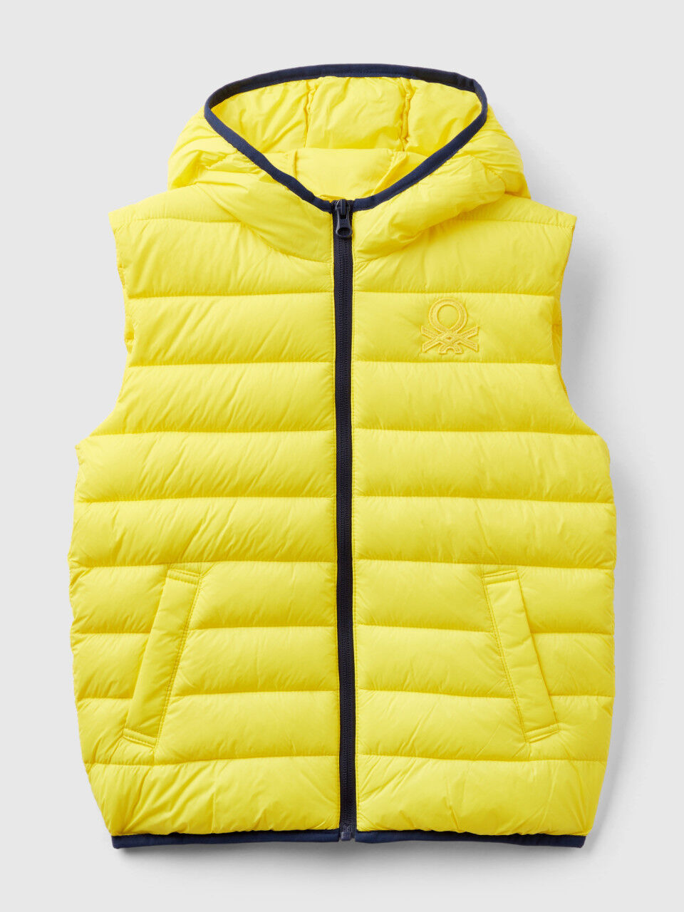 Plum feros Sin Mangas Ni o Colecci n 2023 Benetton