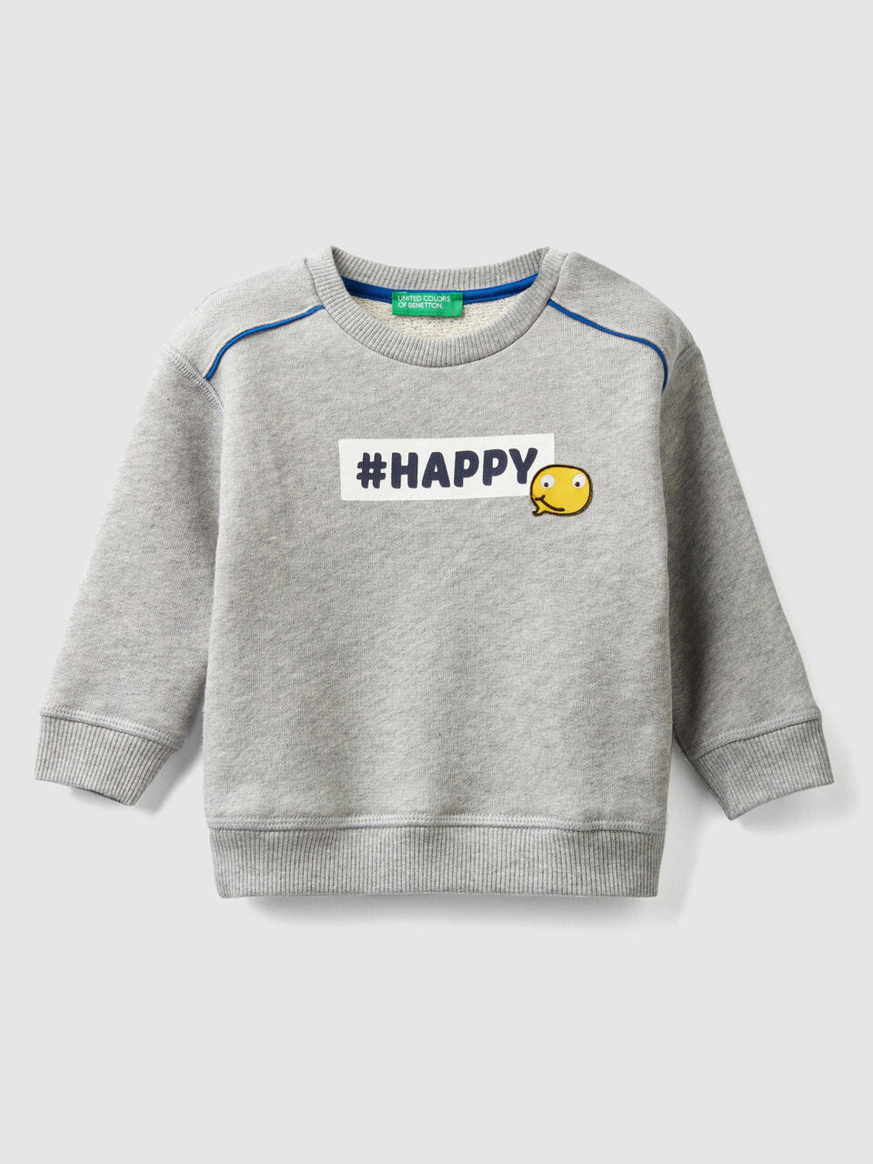 Sudadera con estampado y parche image number 1