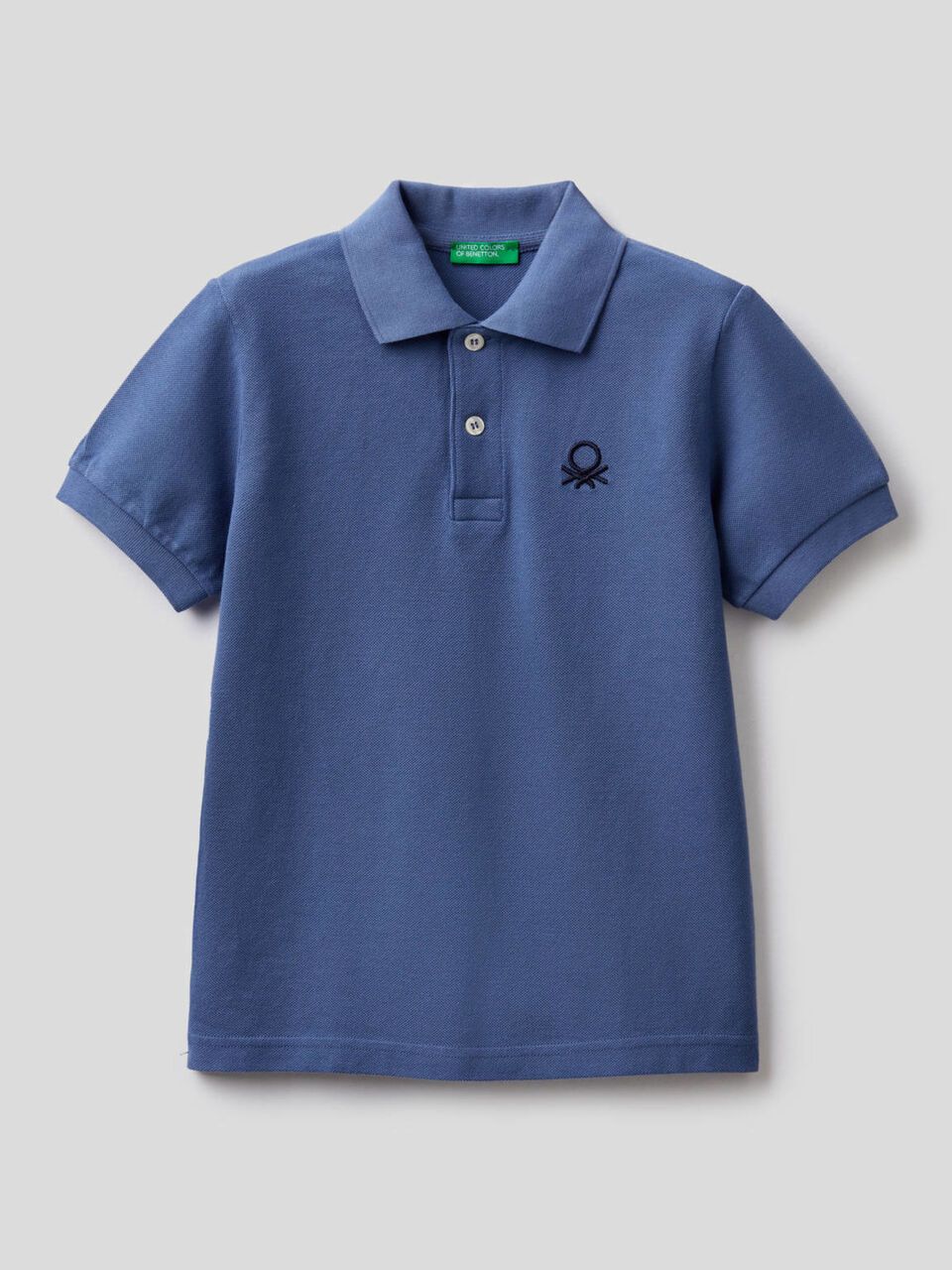 Polo con logotipo vintage image number 1