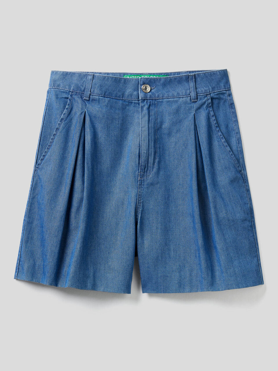 Pantalón corto en denim de 100% algodón image number 1