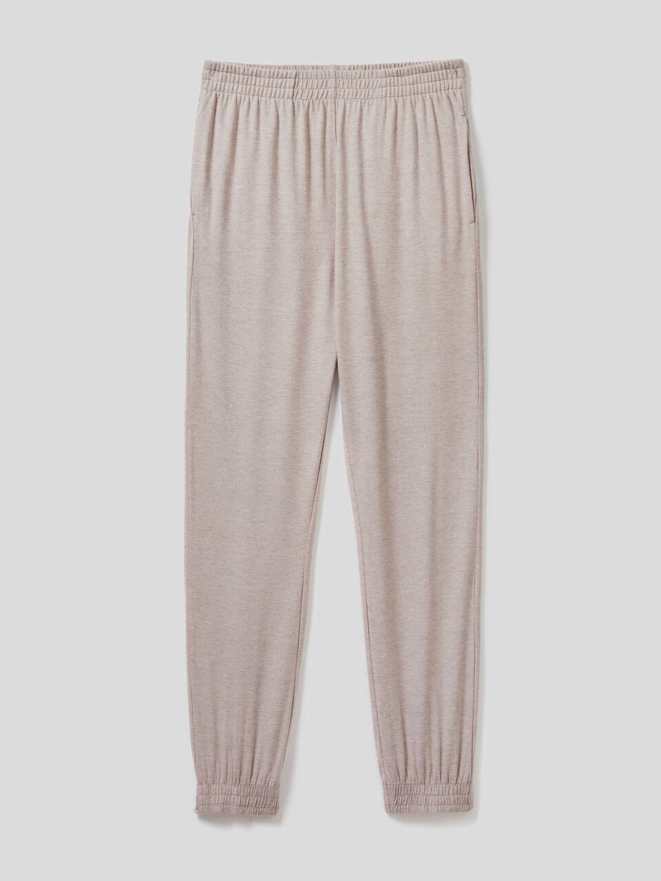 Pantalón loungewear fluido image number 1