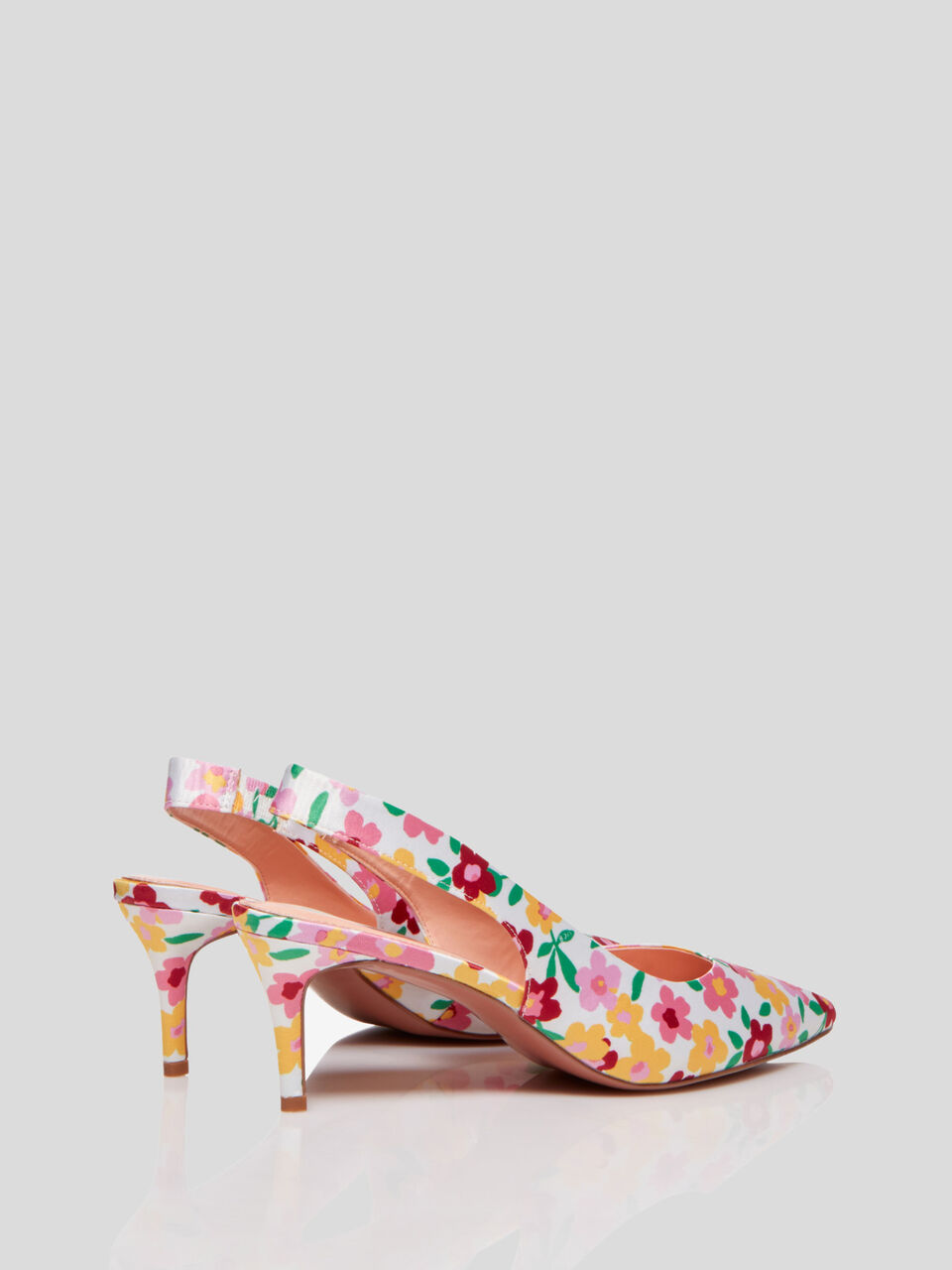 Salones con estampado integral image number 2