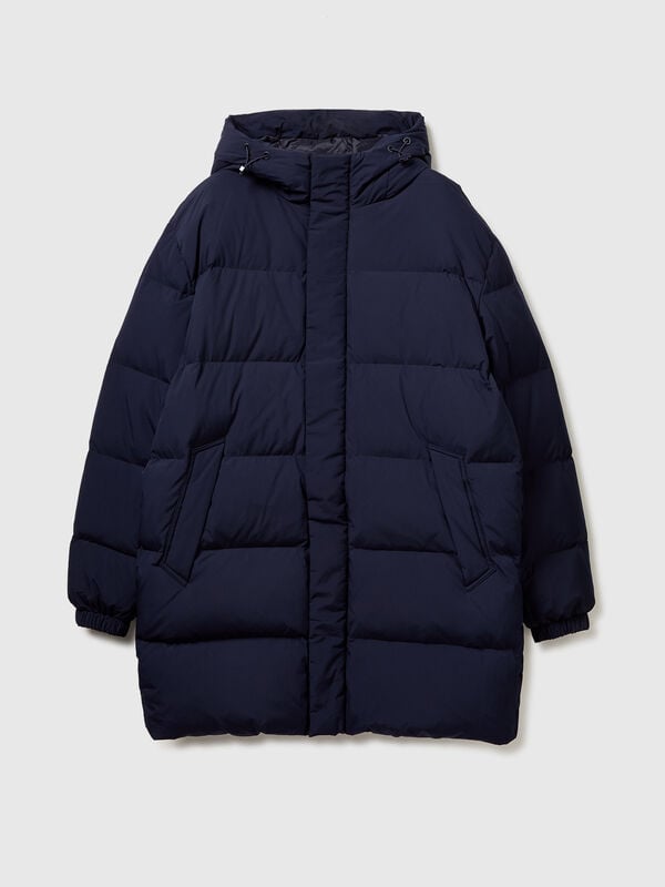 Chaqueta larga acolchada con plumas recicladas Chaqueta larga acolchada con plumas recicladas Hombre