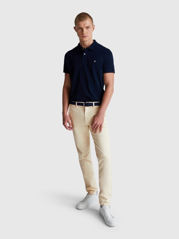 Pantalones chinos de algodón de corte entallado Hombre