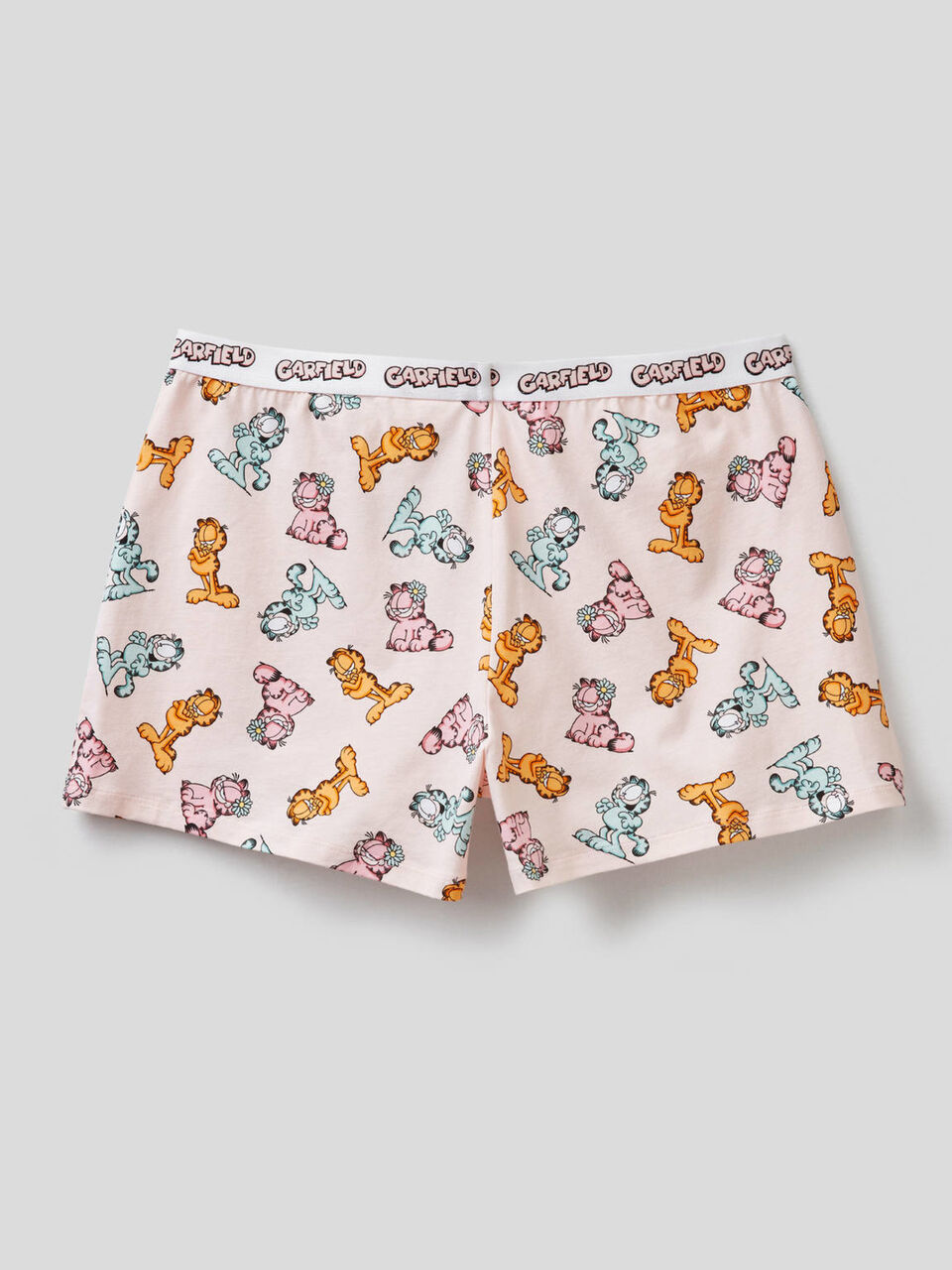 Pantalón corto con estampado de Garfield image number 2