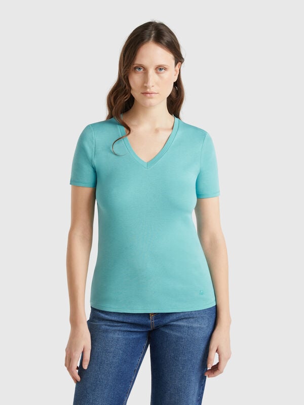 Camiseta verde agua de algodón puro con escote de pico Mujer