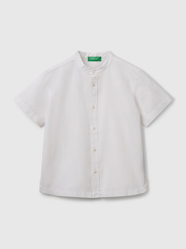 Camisa coreana de manga corta. Niño