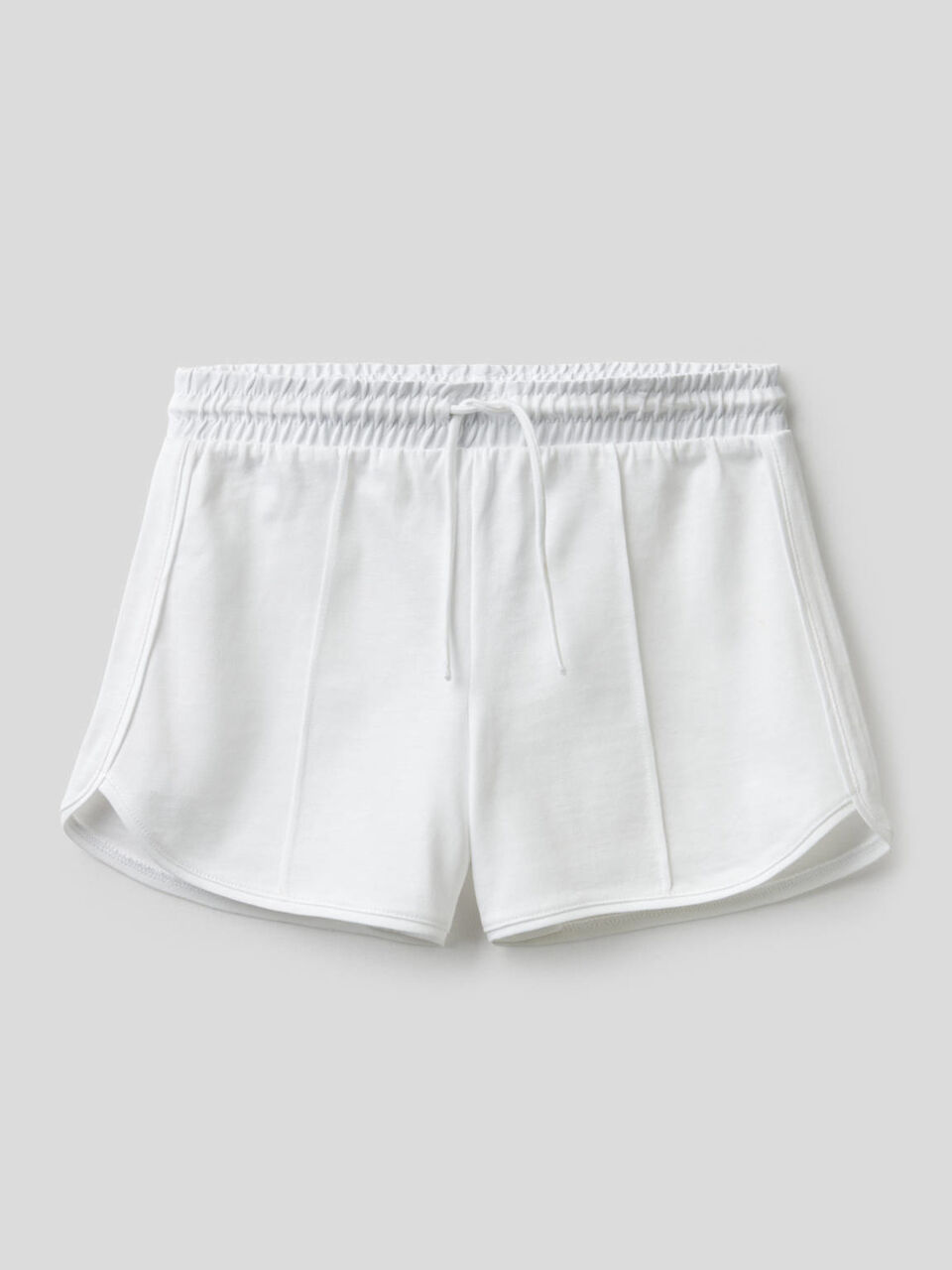 Pantalón corto liso de 100% algodón image number 1