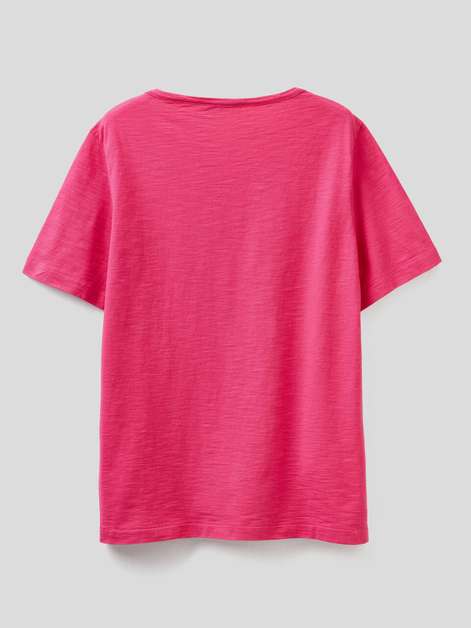 Camiseta lisa con bolsillo image number 2