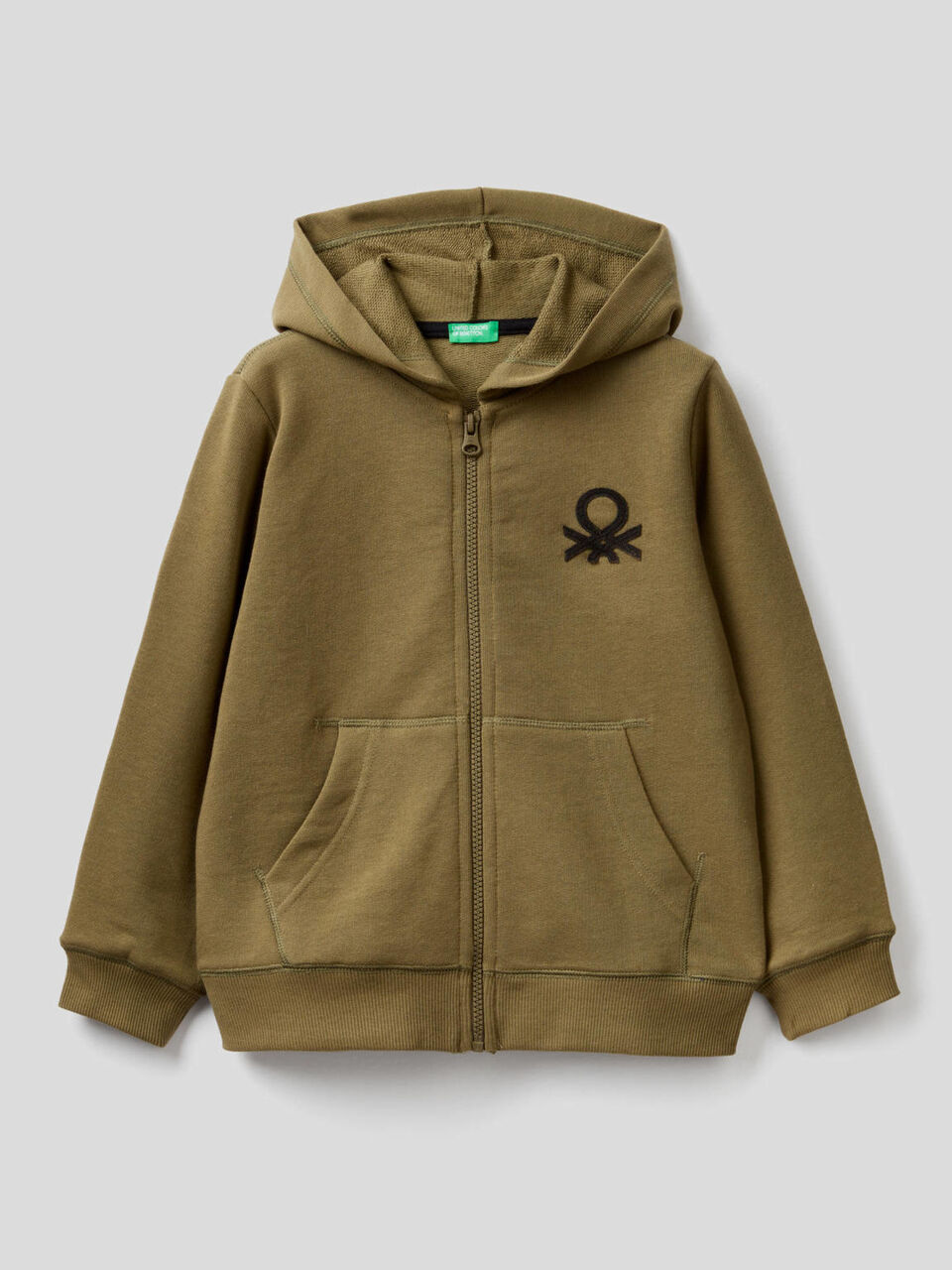 Sudadera con cremallera y capucha image number 1