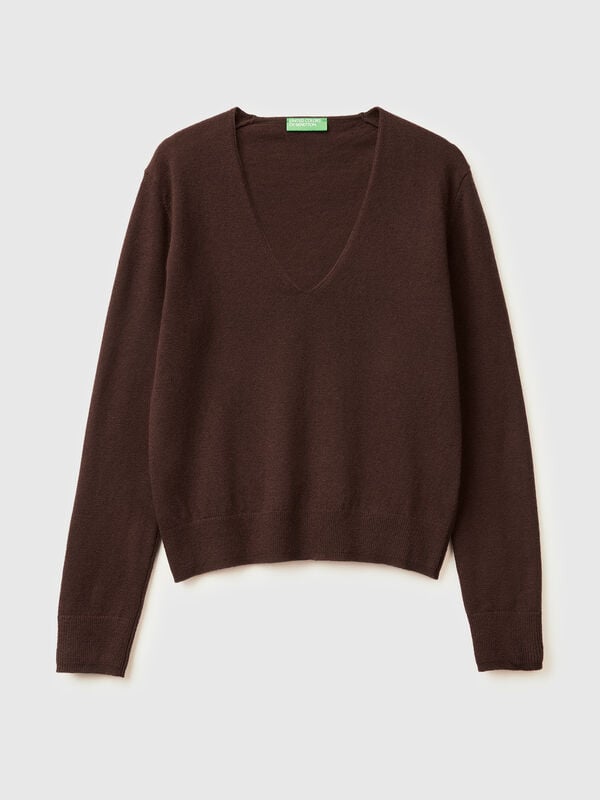 Suéter marrón de cuello en V en pura lana merino Suéter marrón de cuello en V en pura lana merino Mujer