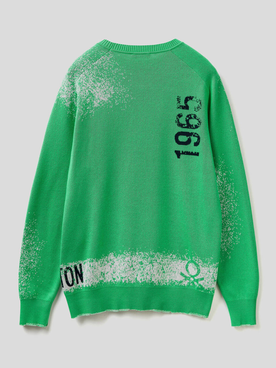 Jersey con logo efecto graffiti image number 2