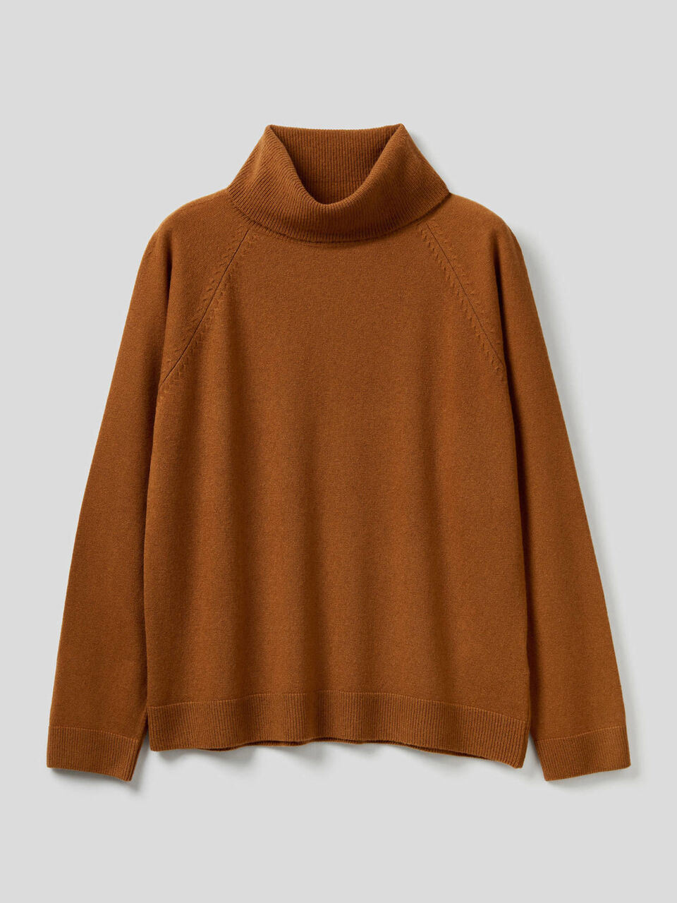 Jersey de cuello alto en mezcla de lana y cachemir image number 1
