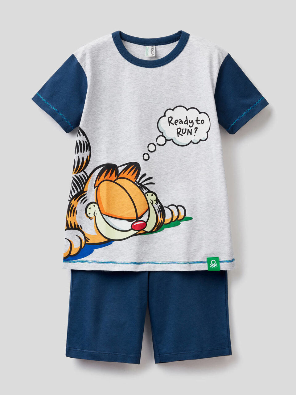 Pijama corto con estampado de Garfield image number 1