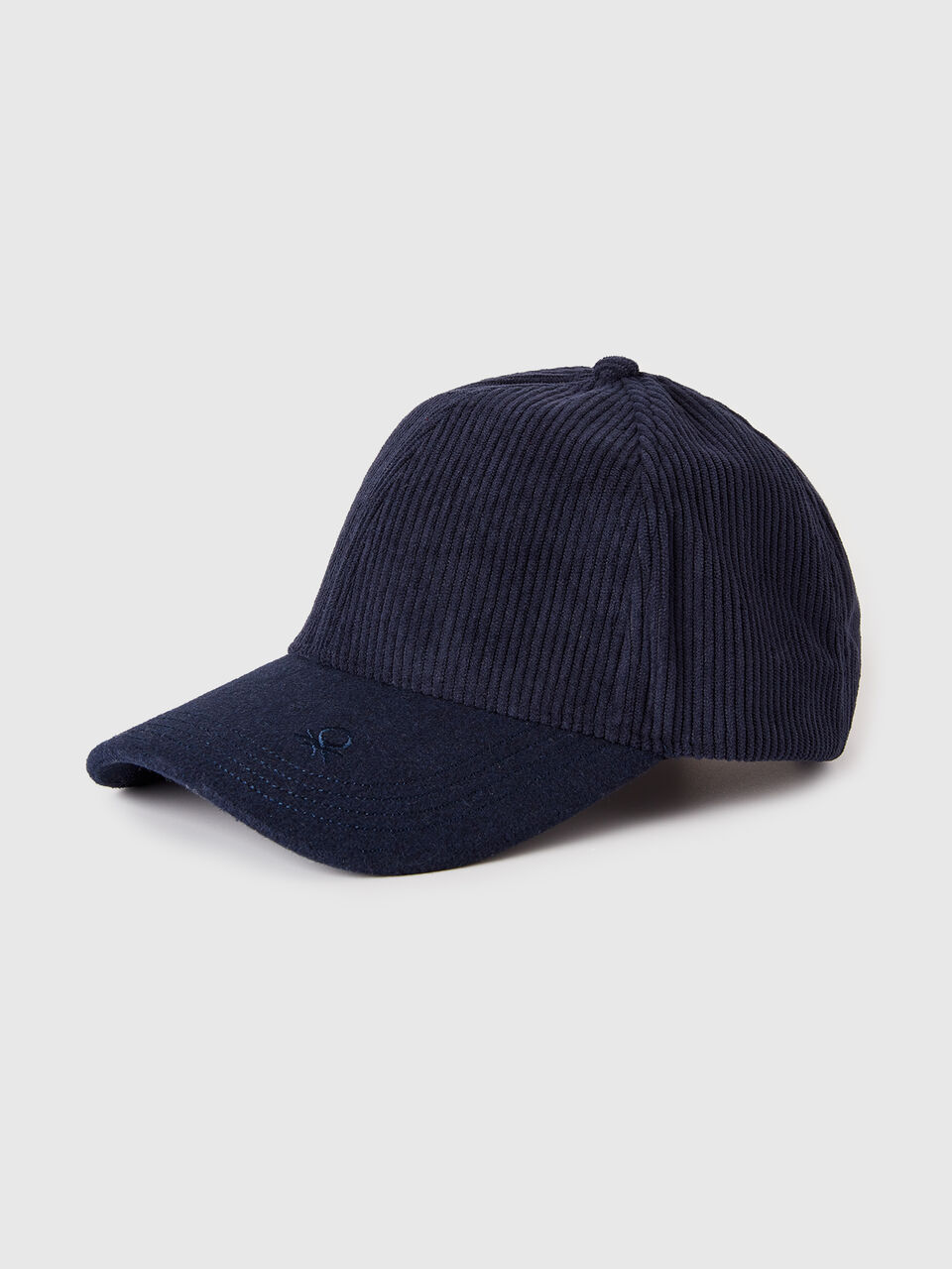 CAP WITH VISOR Hombre image number 1