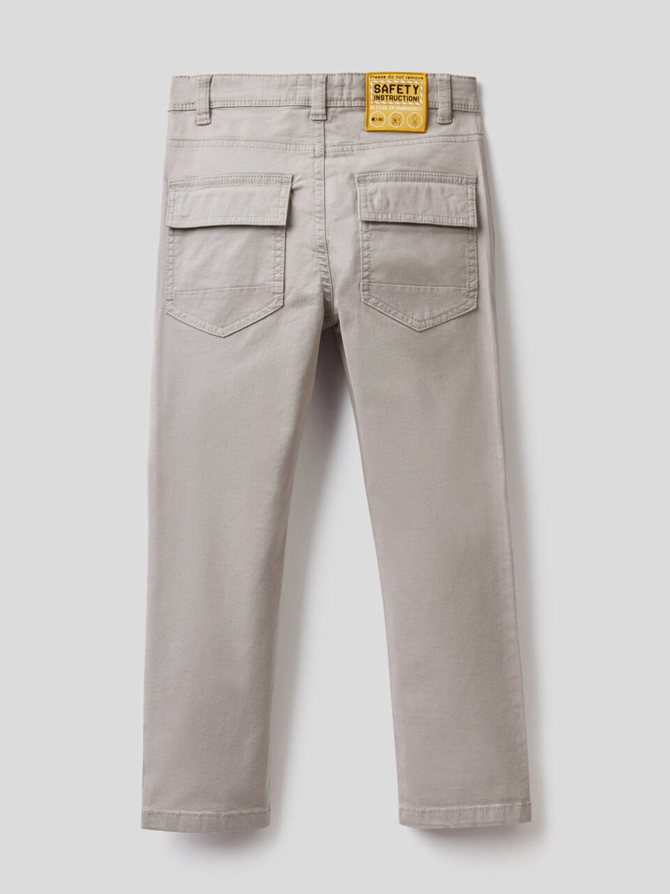 Pantalón con bolsillos aviador image number 2
