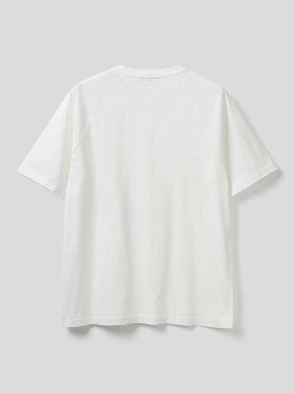 Camiseta de 100 % algodón con manga raglán image number 2