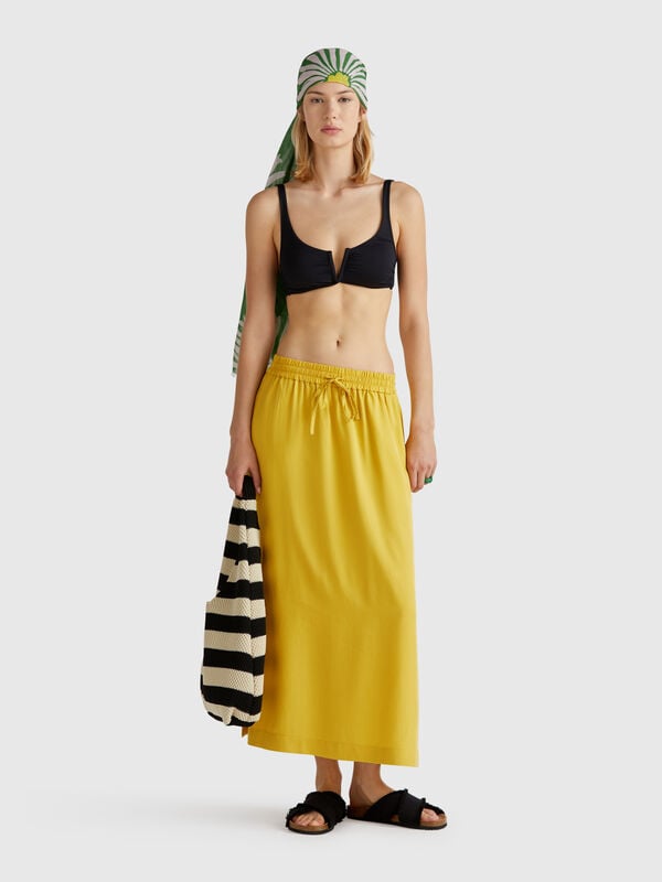 Falda midi fluida Mujer