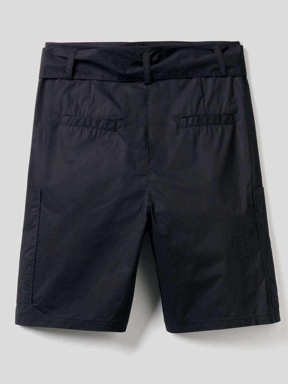 Bermudas cargo de 100% algodón image number 2