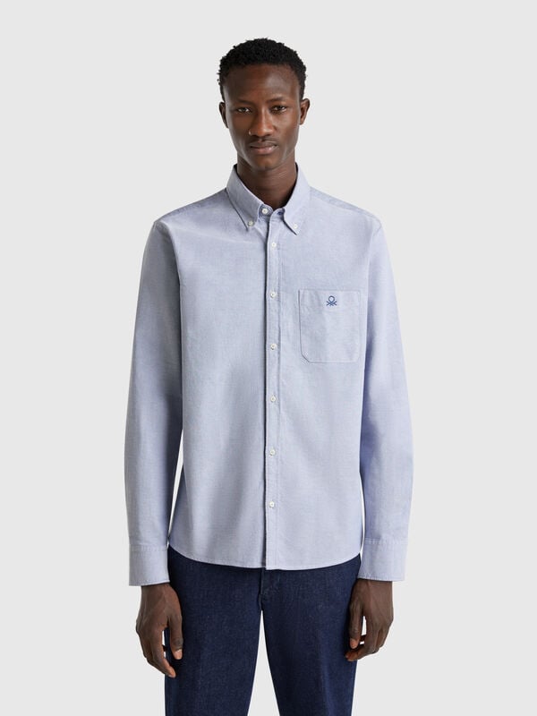 Camisa regular fit con botones Hombre
