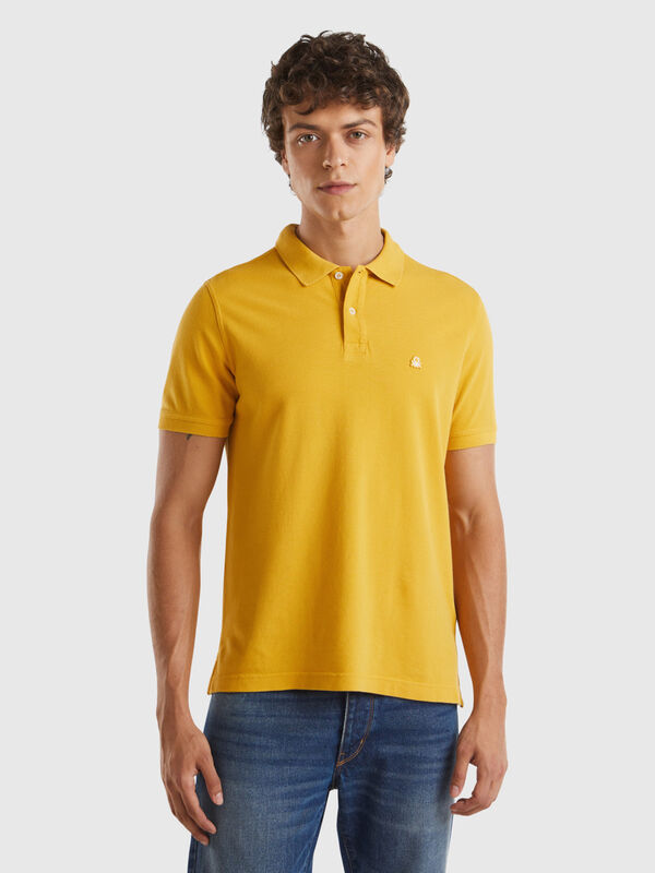 Polo amarillo ocre regular fit Hombre