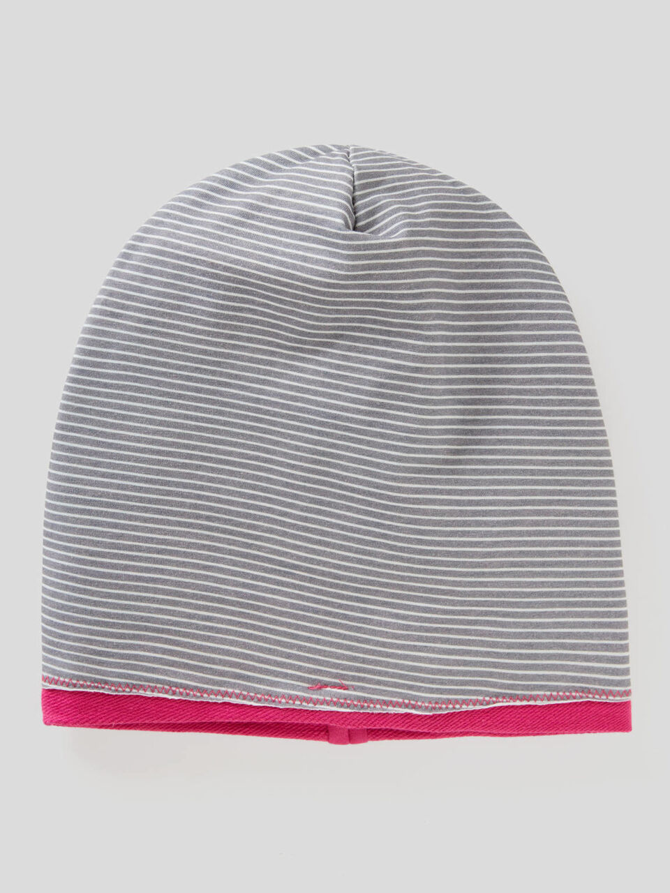 Gorro reversible de algodón elástico image number 2