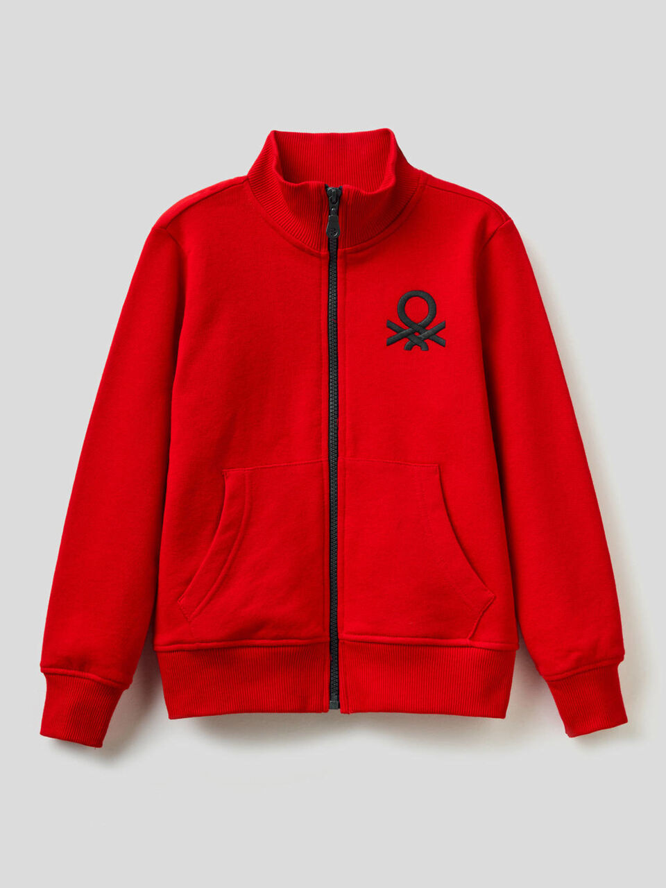 Sudadera con cremallera y logotipo bordado image number 1
