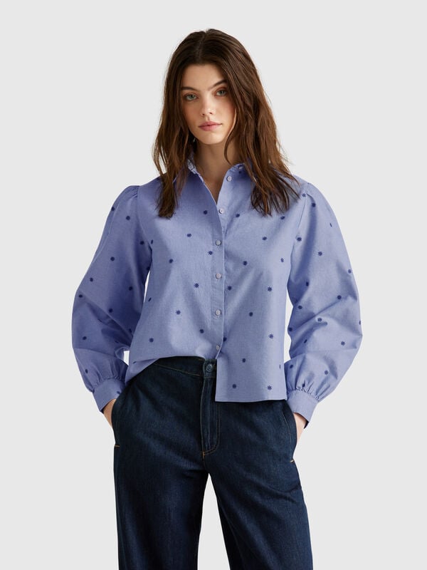 Camisa con bordado de flores Mujer