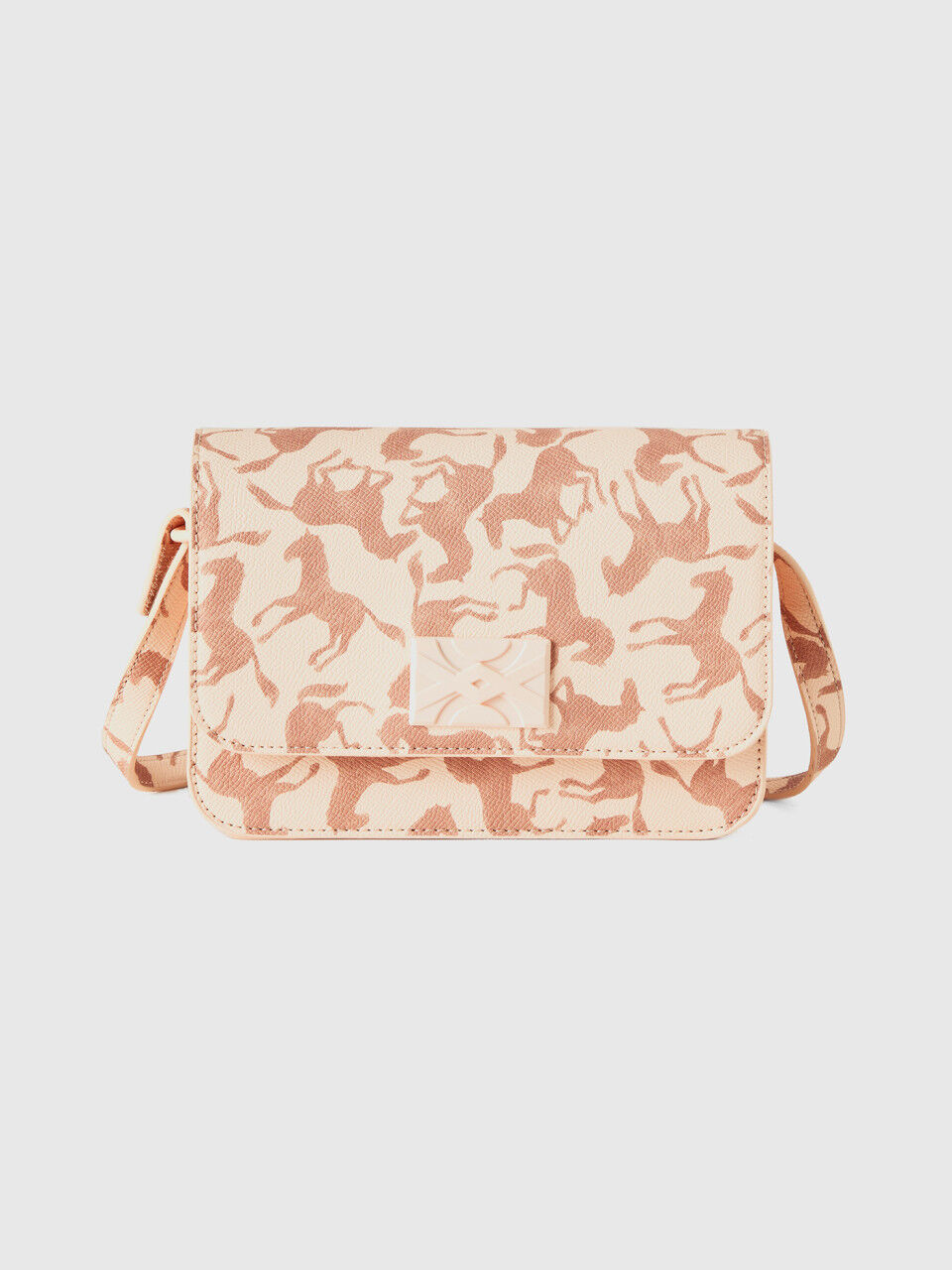 Bolsos Ni a y Mochilas Colecci n 2023 Benetton
