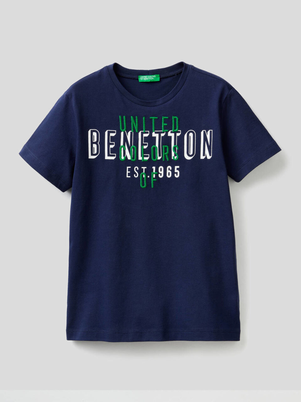 Camiseta de 100 % algodón con logotipo bordado image number 1