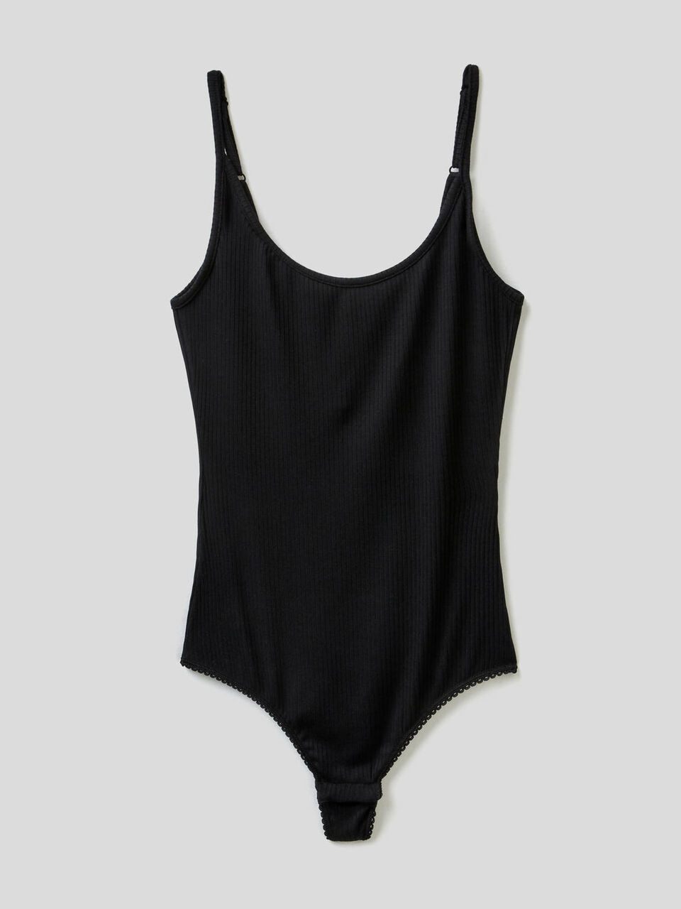 Body tanga con tirantes finos image number 1