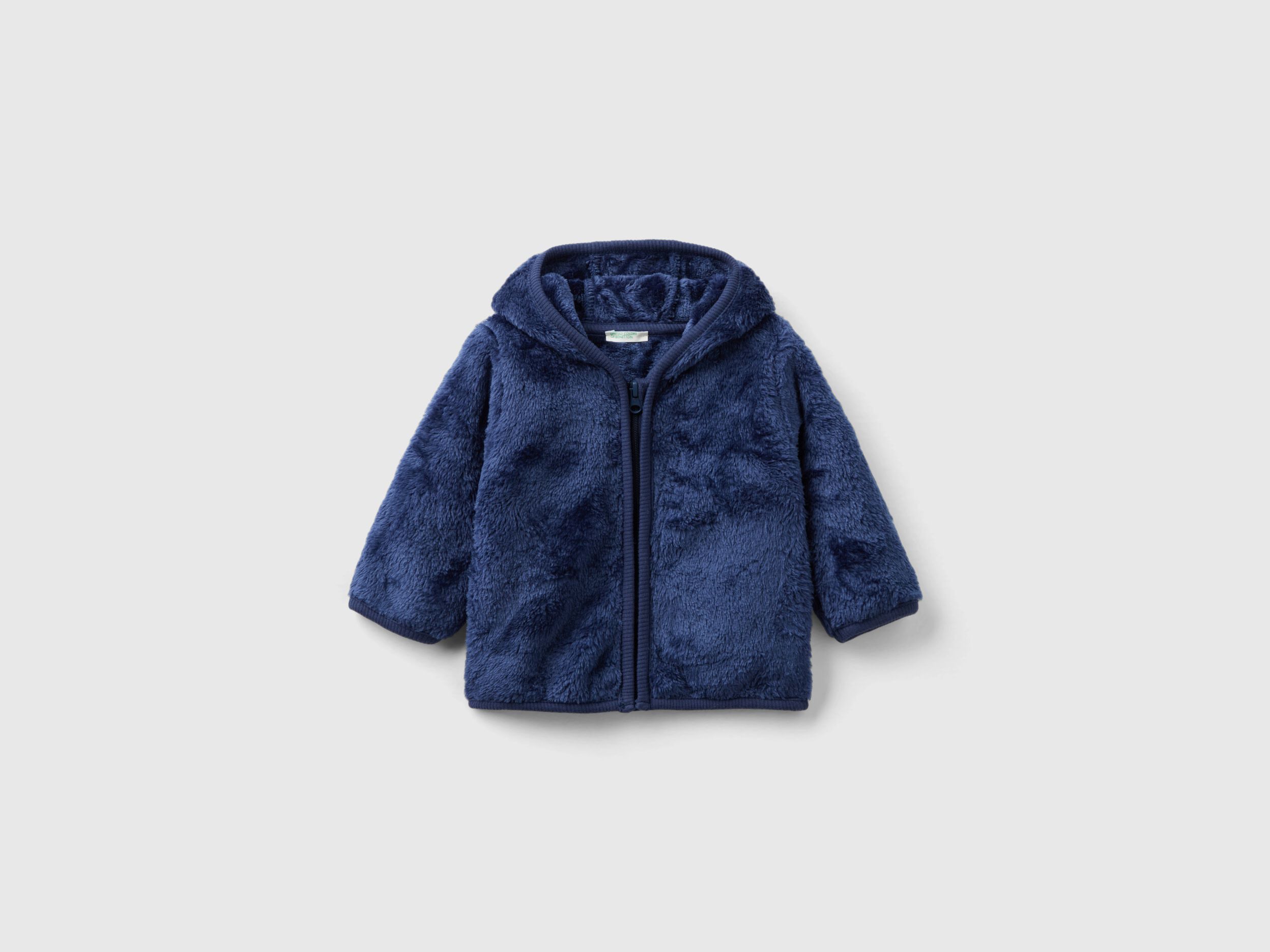 Sudadera 2025 pelo sintetico