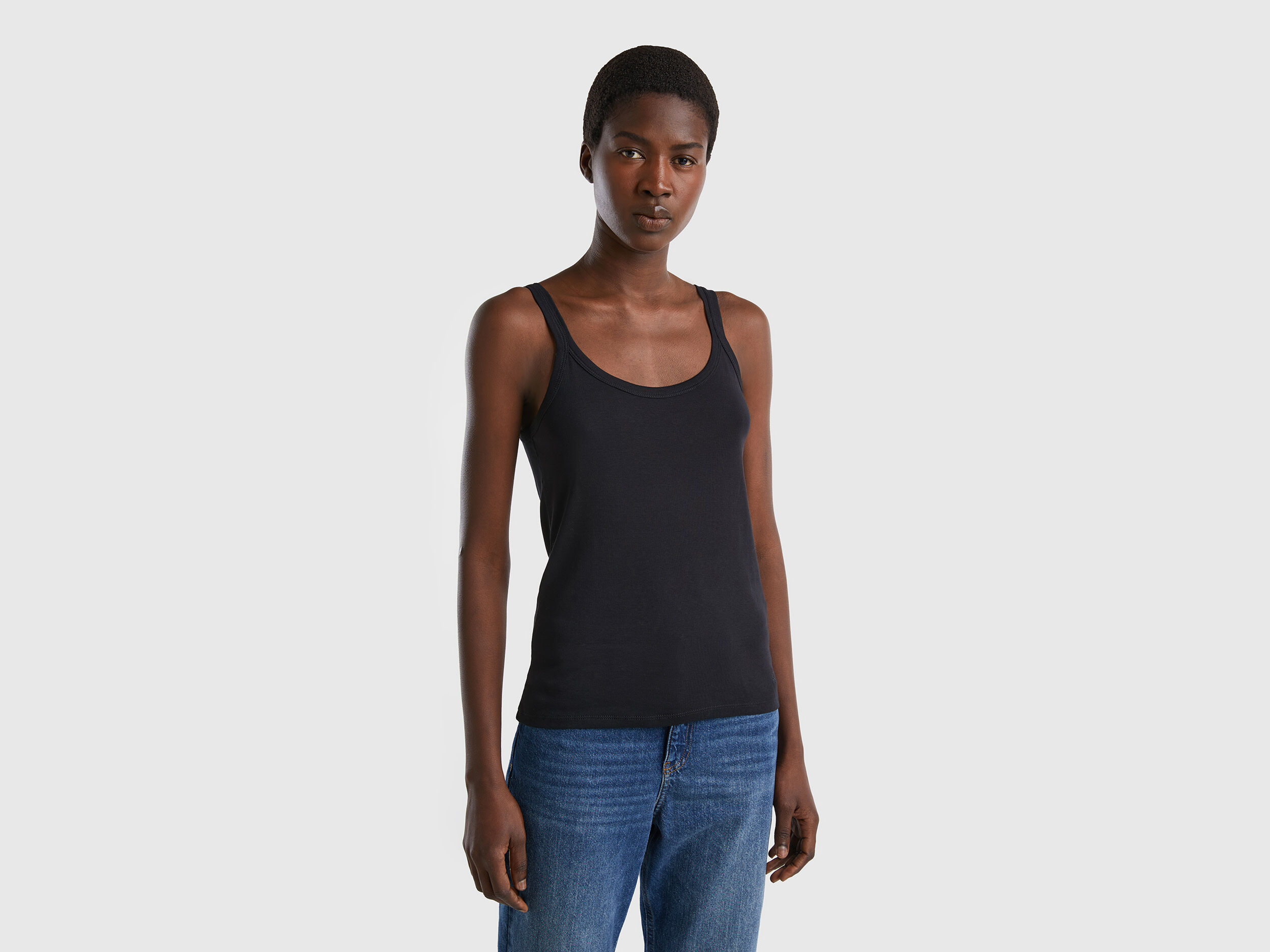 Camiseta de tirantes negra de 100 algod n Negro Benetton