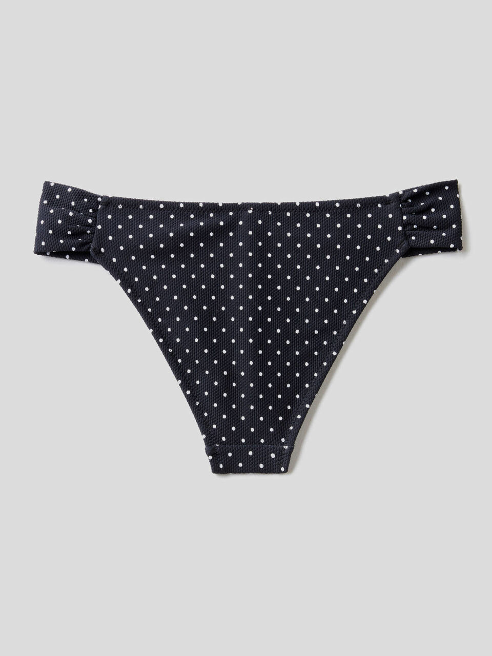 Braguita de bikini con microlunares image number 2