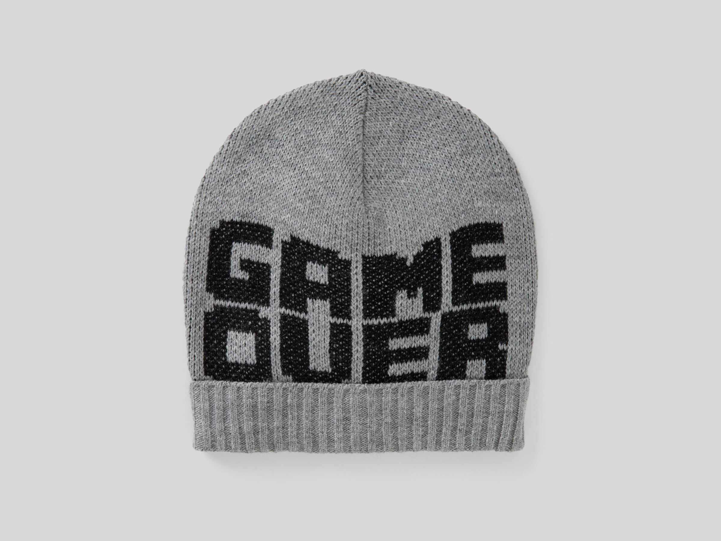 Gorro de punto con texto image number null