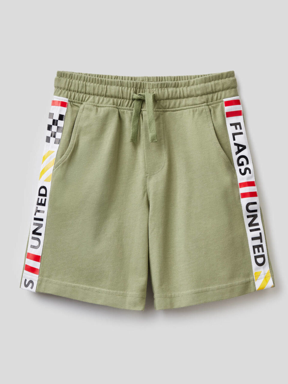 Bermudas con banda lateral image number null