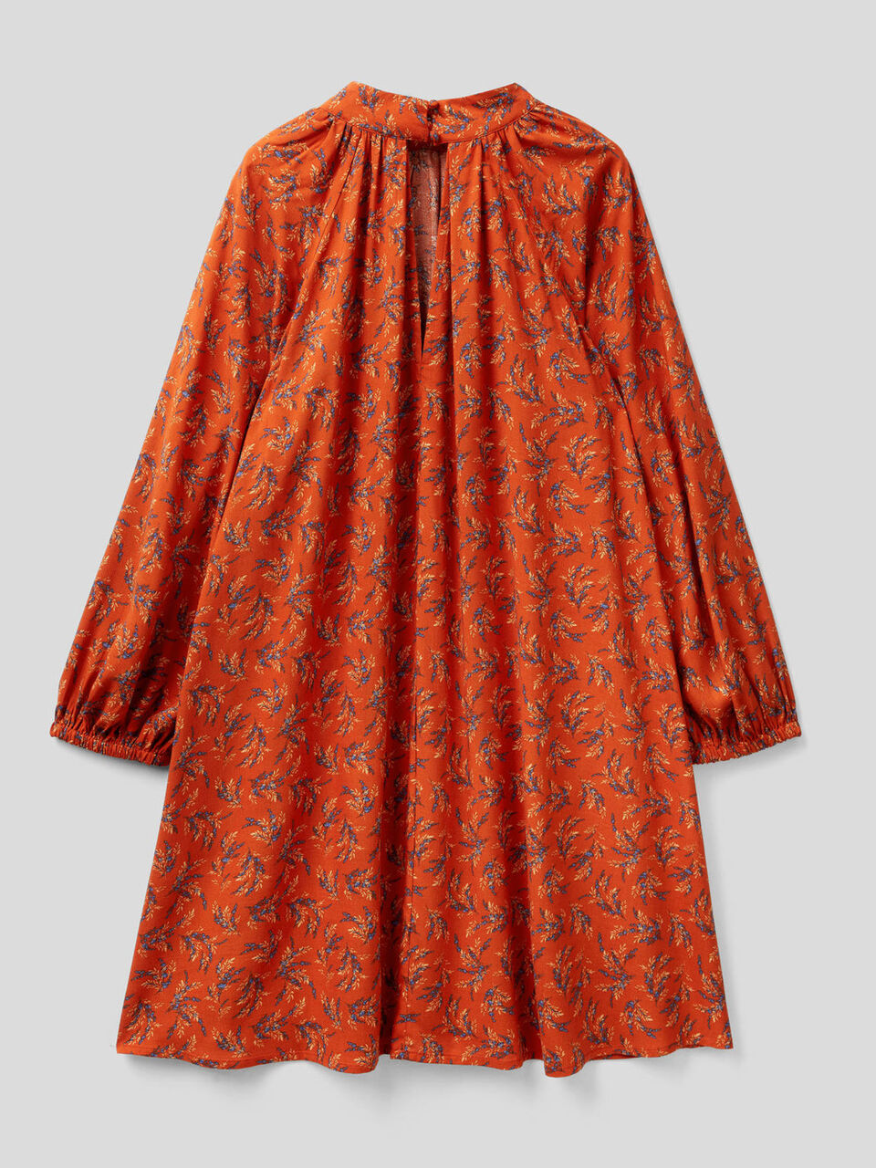 Vestido estampado de viscosa sostenible image number 2
