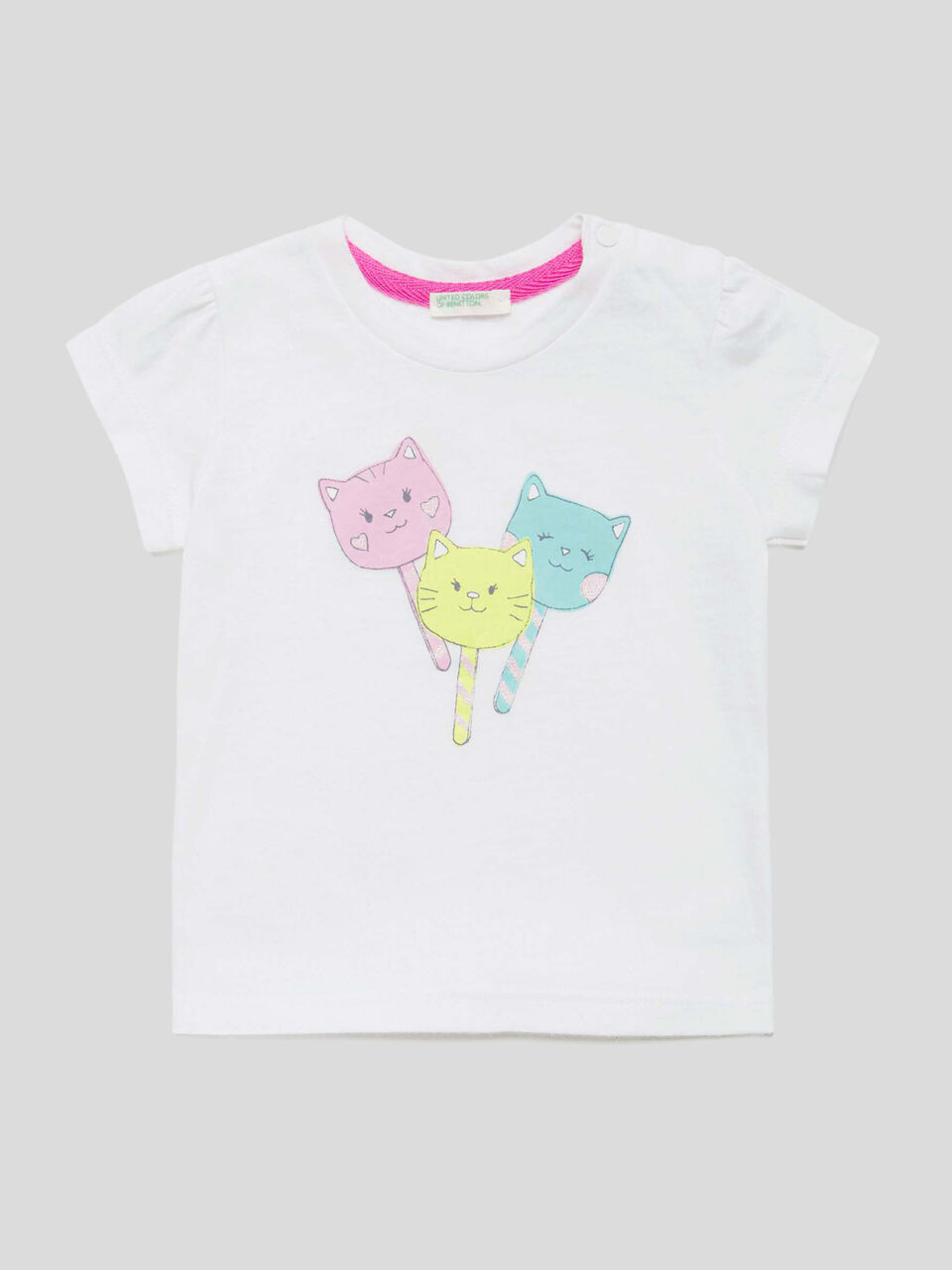 Camiseta con estampado y glitter image number 1