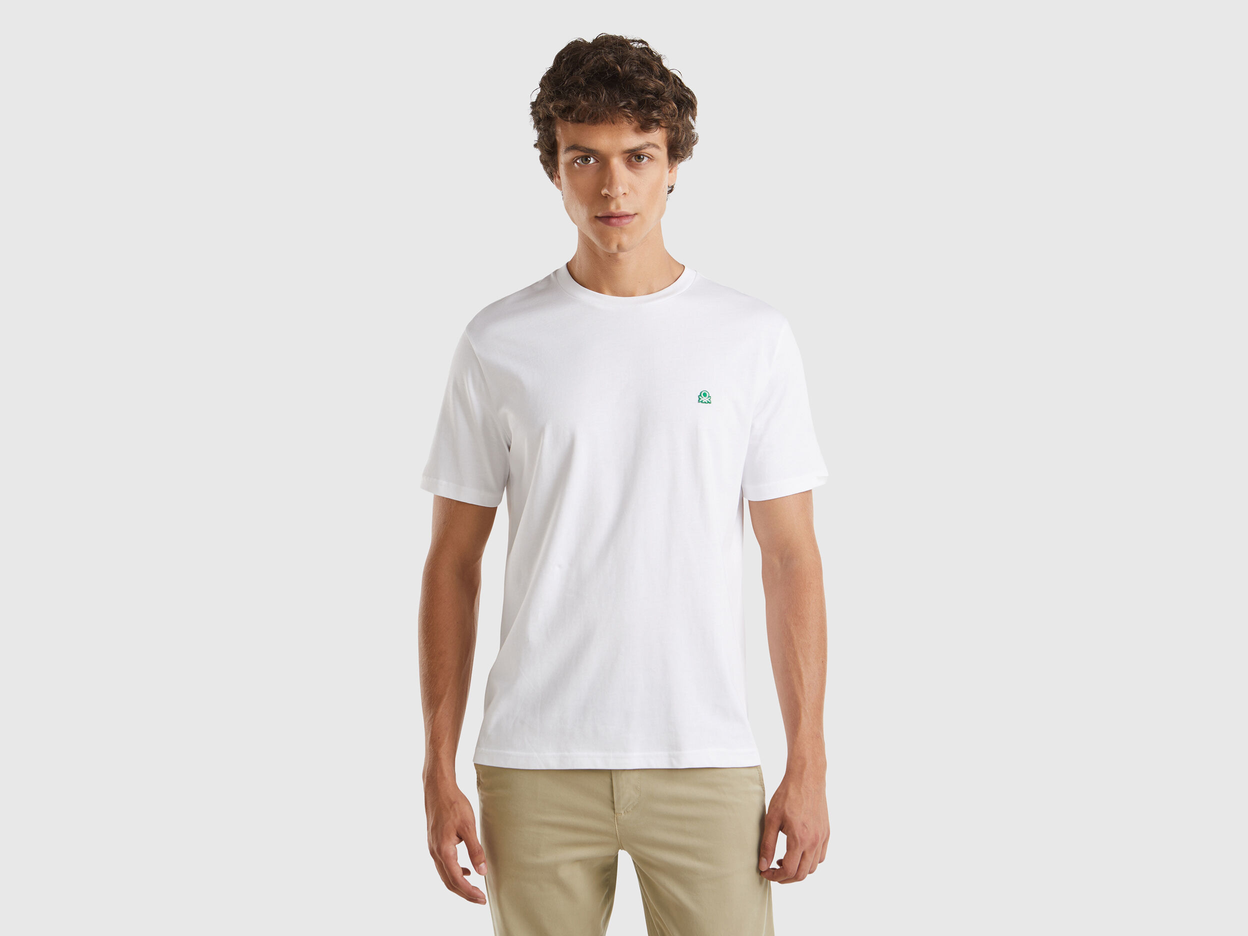 Camiseta basica de 100 algodon organico Blanco Benetton