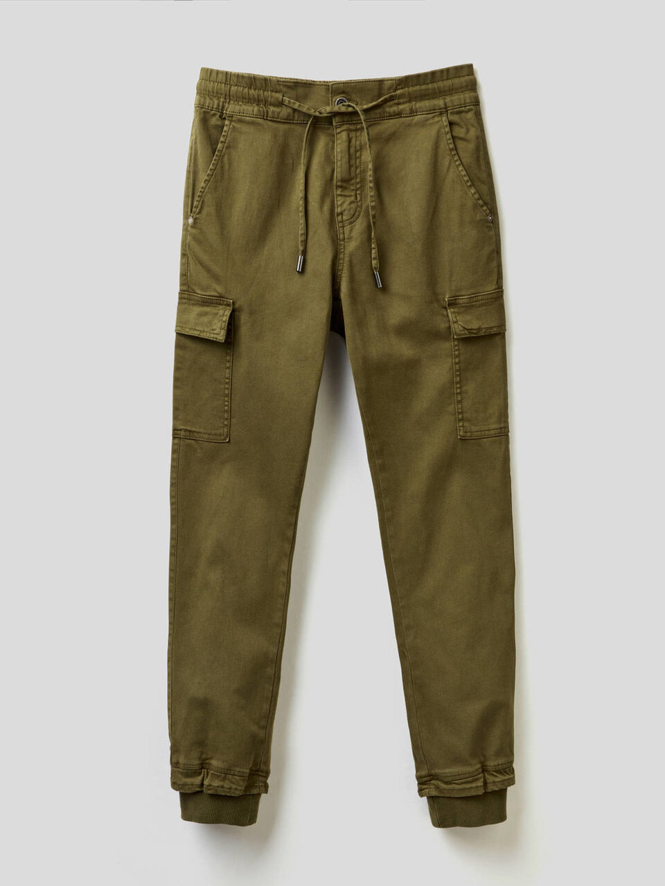 Pantalón cargo slim fit de algodón elástico image number null