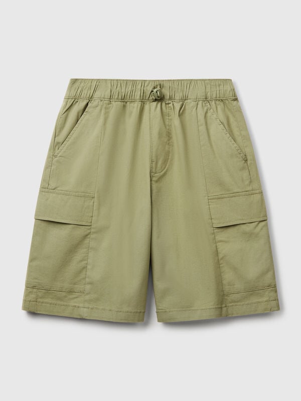 Pantalón corto de paracaídas de algodón elástico. Niño