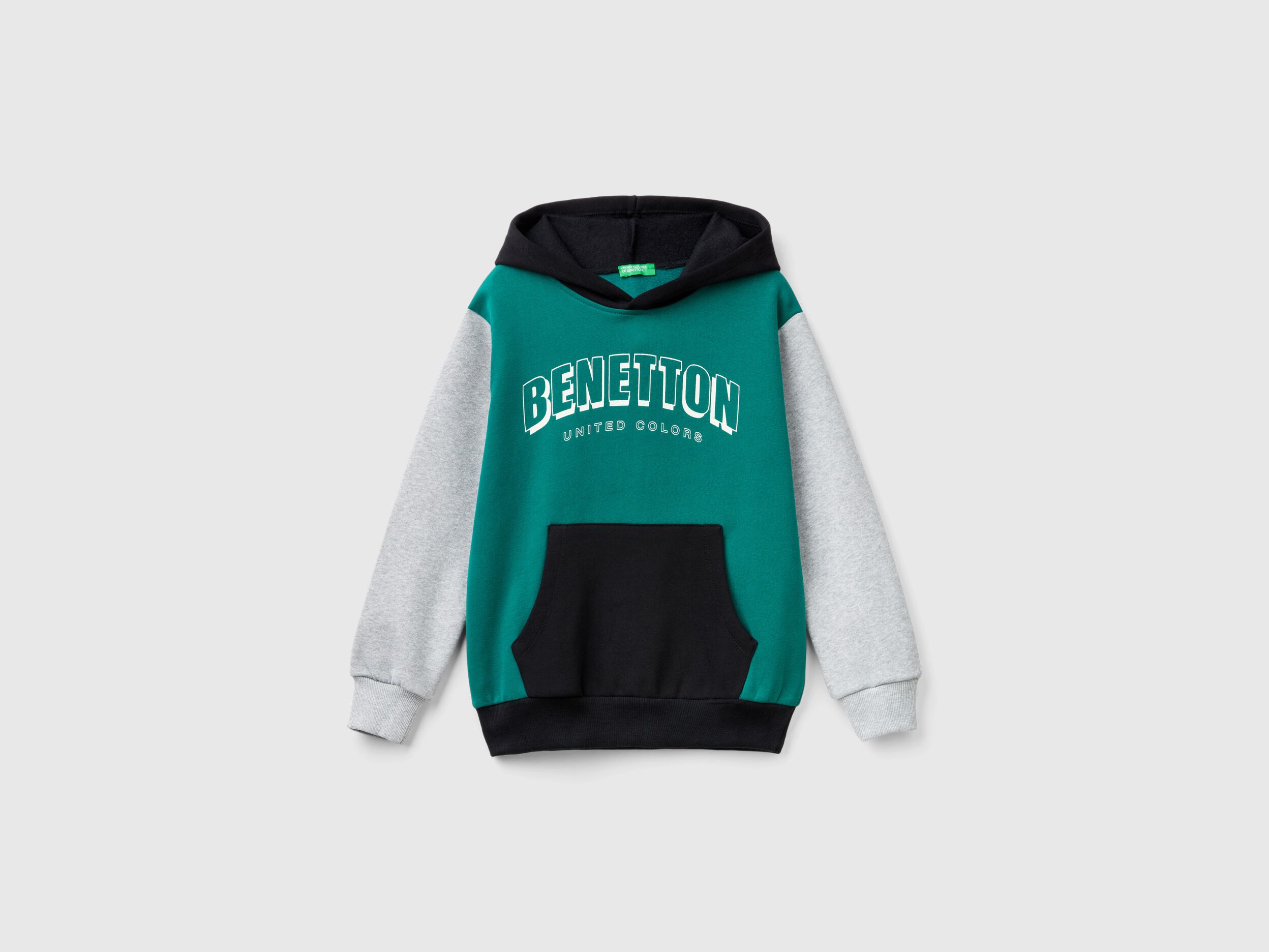 Sudadera Nino y Chandal Nueva Coleccion 2024 Benetton