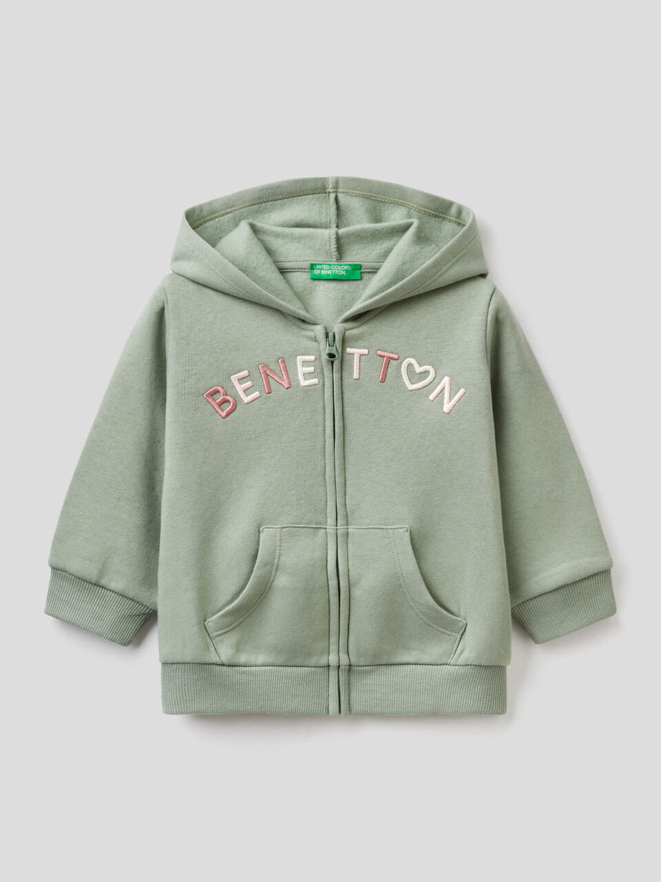 Sudadera con logotipo bordado image number 1