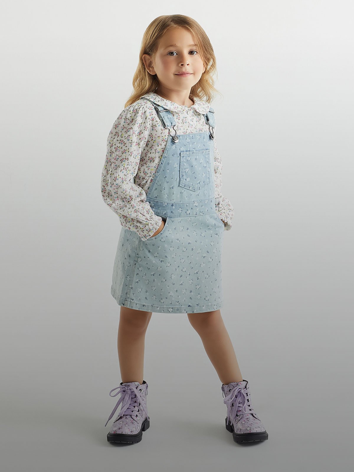 novedades <span class="text-l playful">bebé niña</span> benetton