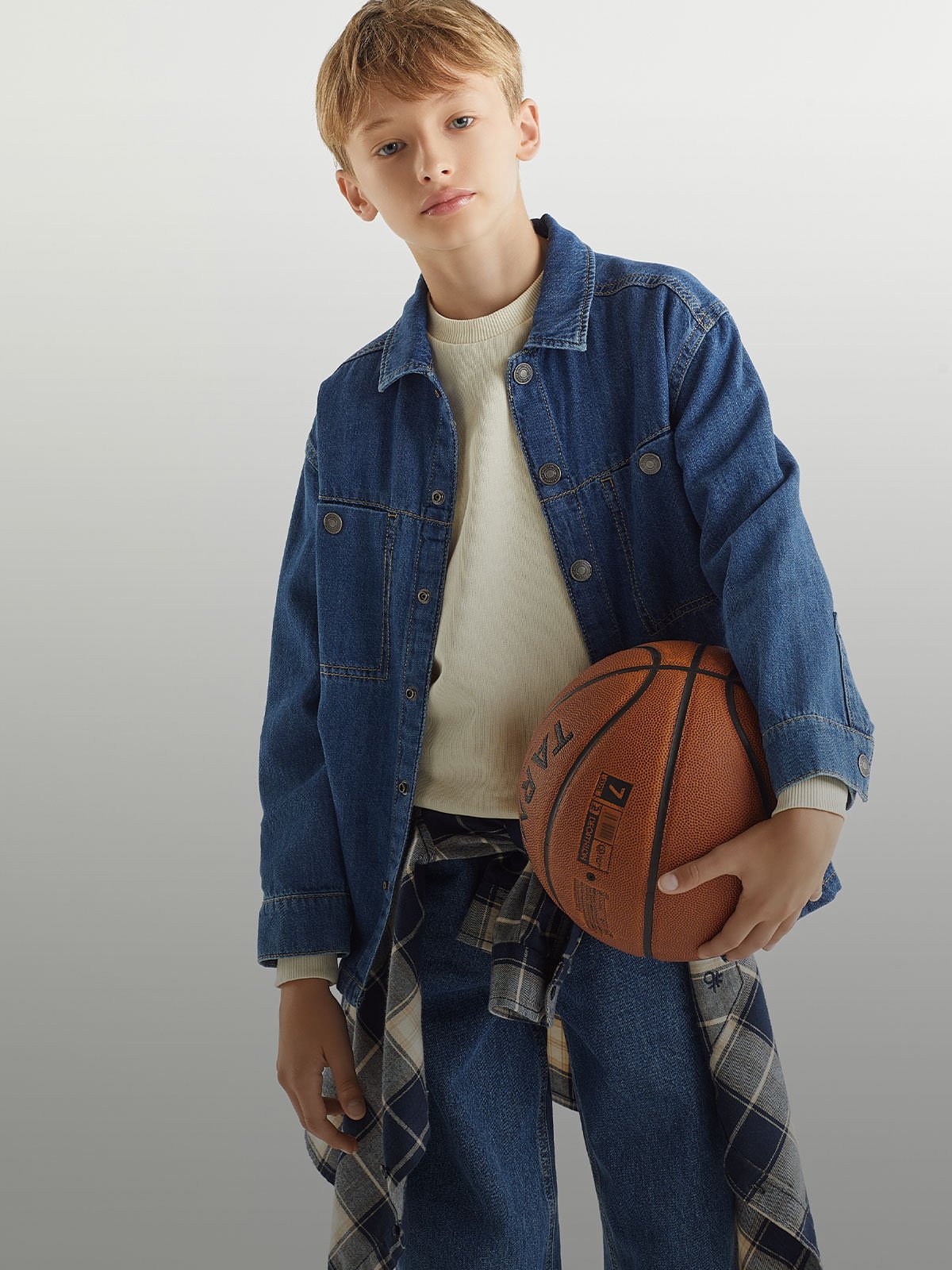 novedades <span class="text-l playful">niño</span> benetton